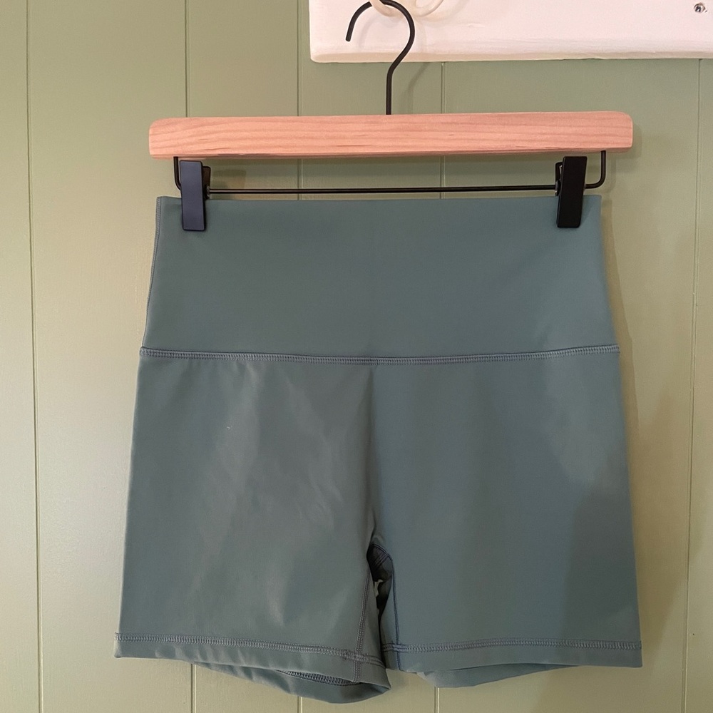 NWOT Aerie high rise bike shorts in deep sage green